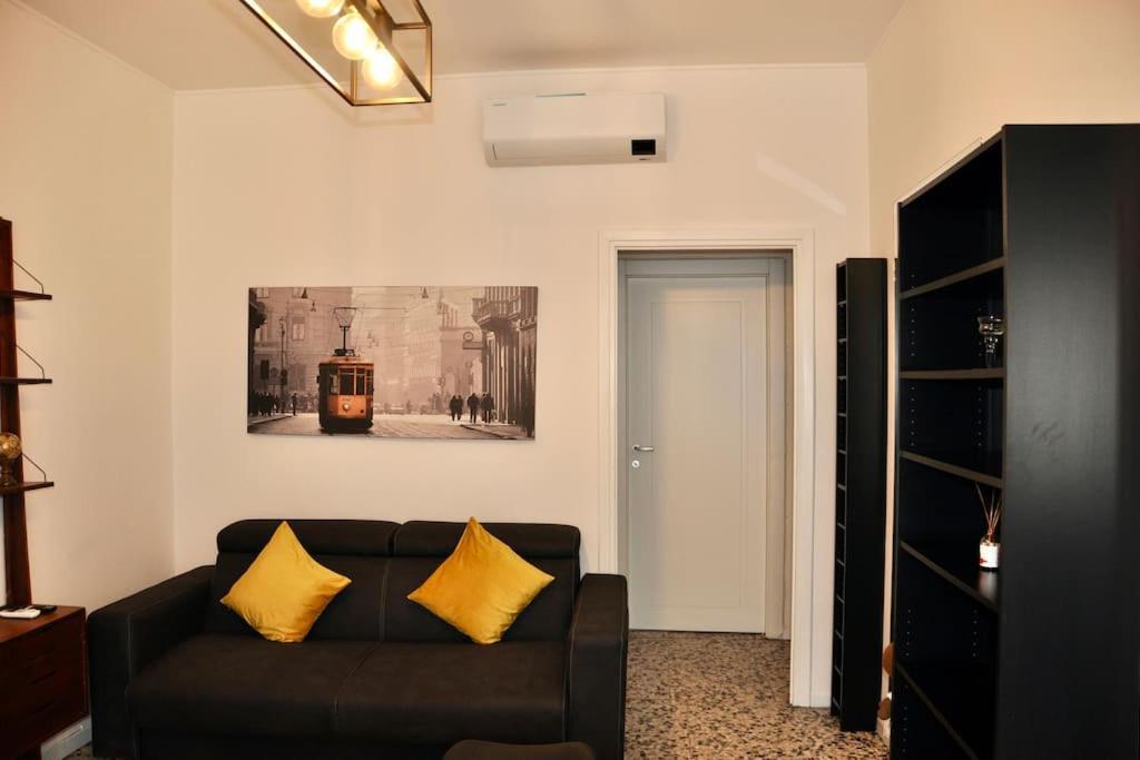 M.Aurelio Black & White Milano Ngoại thất bức ảnh